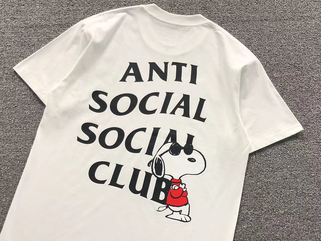 Christian Louboutin 88 ANTI SOCIAL CLUB T-SHIRT 3206211402 (Im 170Cm 60Kg I Wear Size M In The Phot) - Image 9