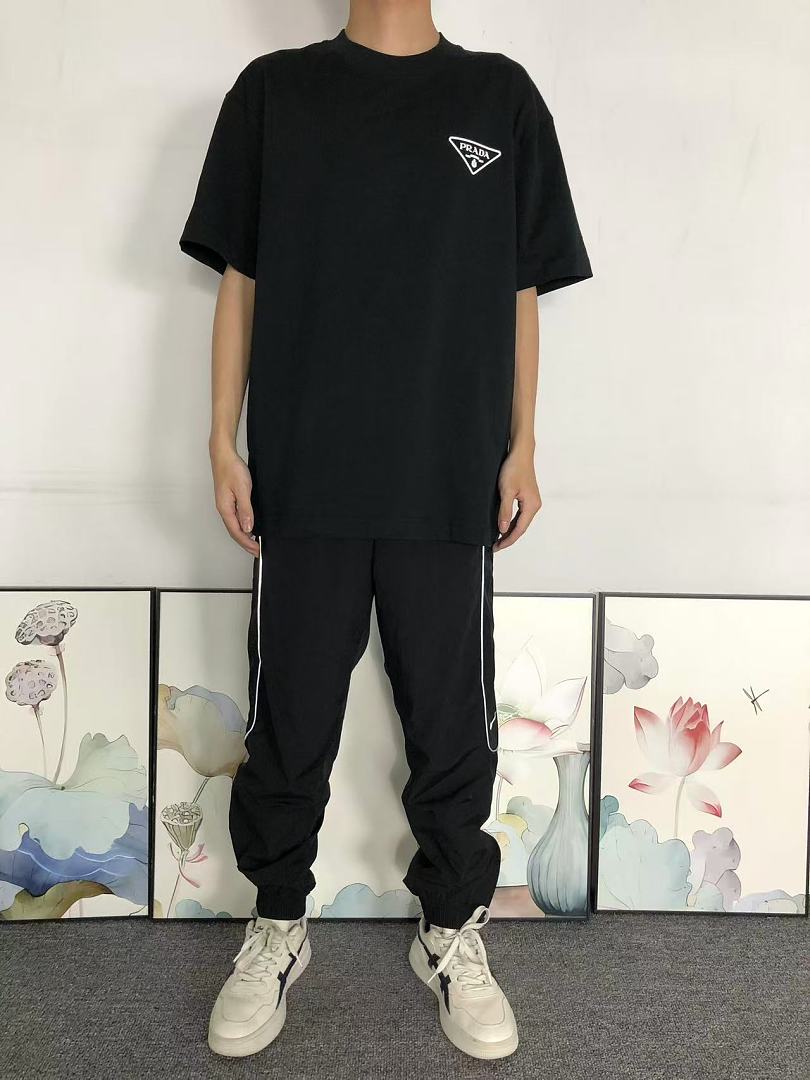 Prada 118 P⭐A⭐A T-SHIRT 3206130221 (Im 170Cm 60Kg I Wear Size L In The Phot) - Image 3
