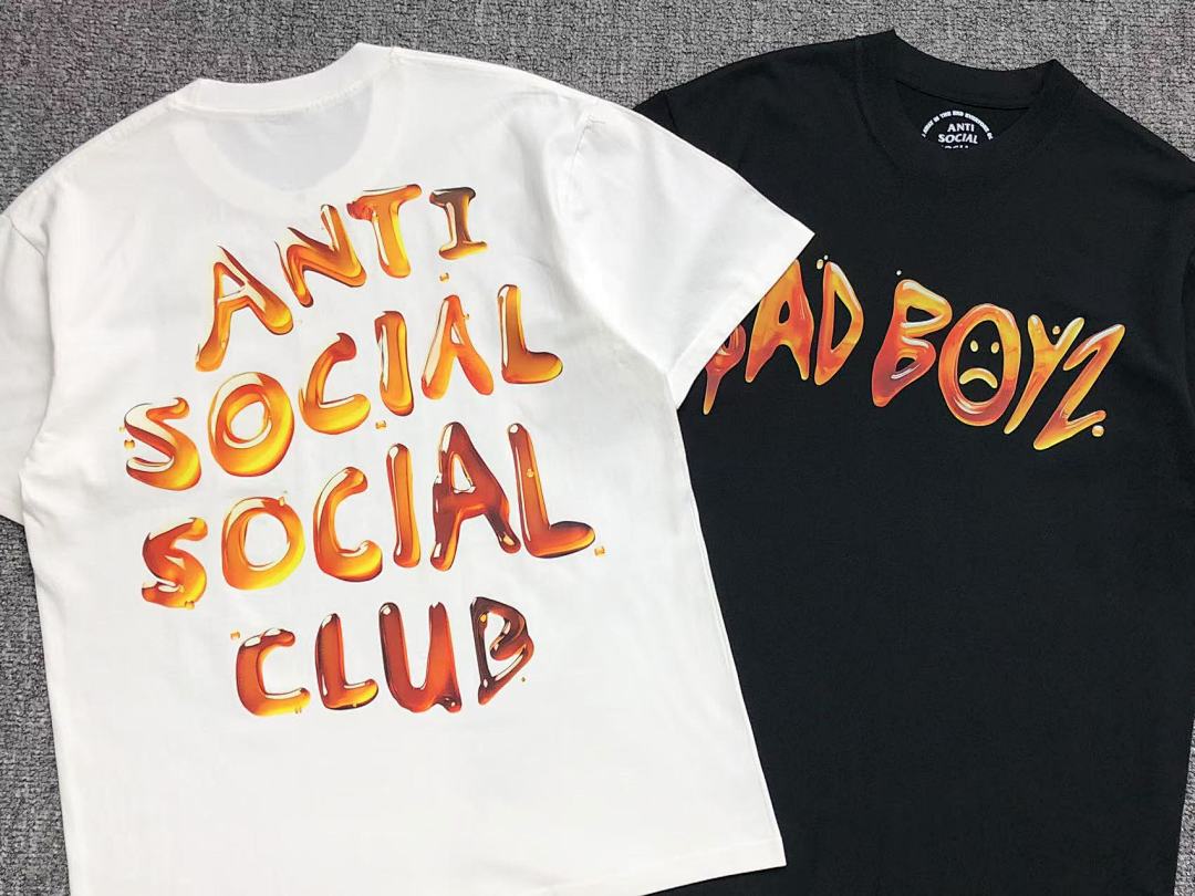 Christian Louboutin 85 ANTI SOCIAL CLUB T-SHIRT - Image 4