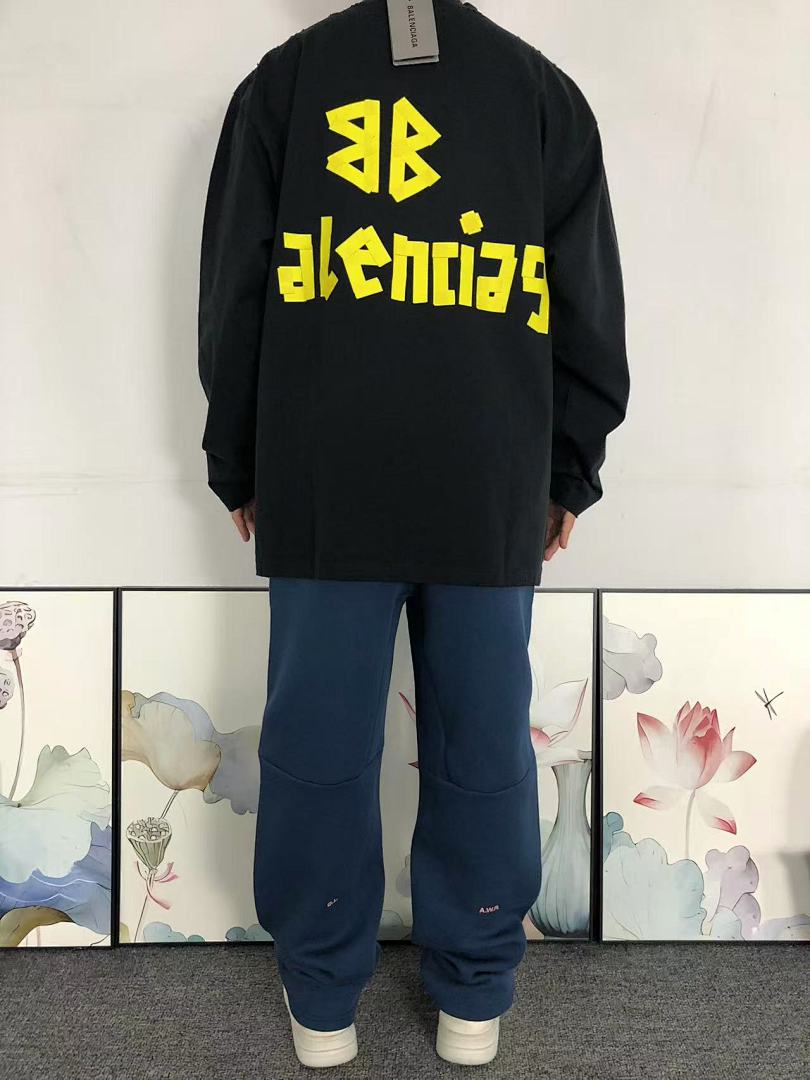 Balenciaga 165 B⭐L⭐⭐⭐IA⭐A LONG SLEEVED 4122721163 (Im 170Cm 60Kg I Wear Size S In The Phot) - Image 4