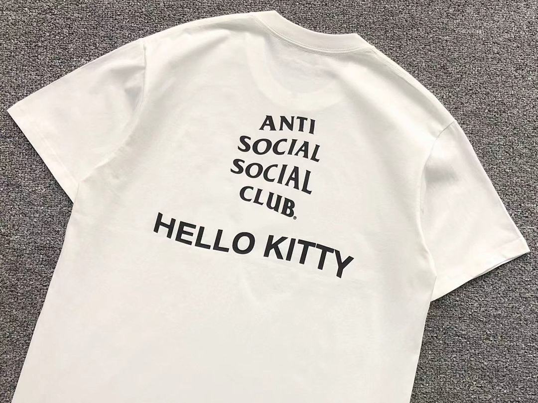 Christian Louboutin 85 ANTI SOCIAL CLUB T-SHIRT 310902120 (Im 170Cm 60Kg I Wear Size L In The Phot) - Image 9