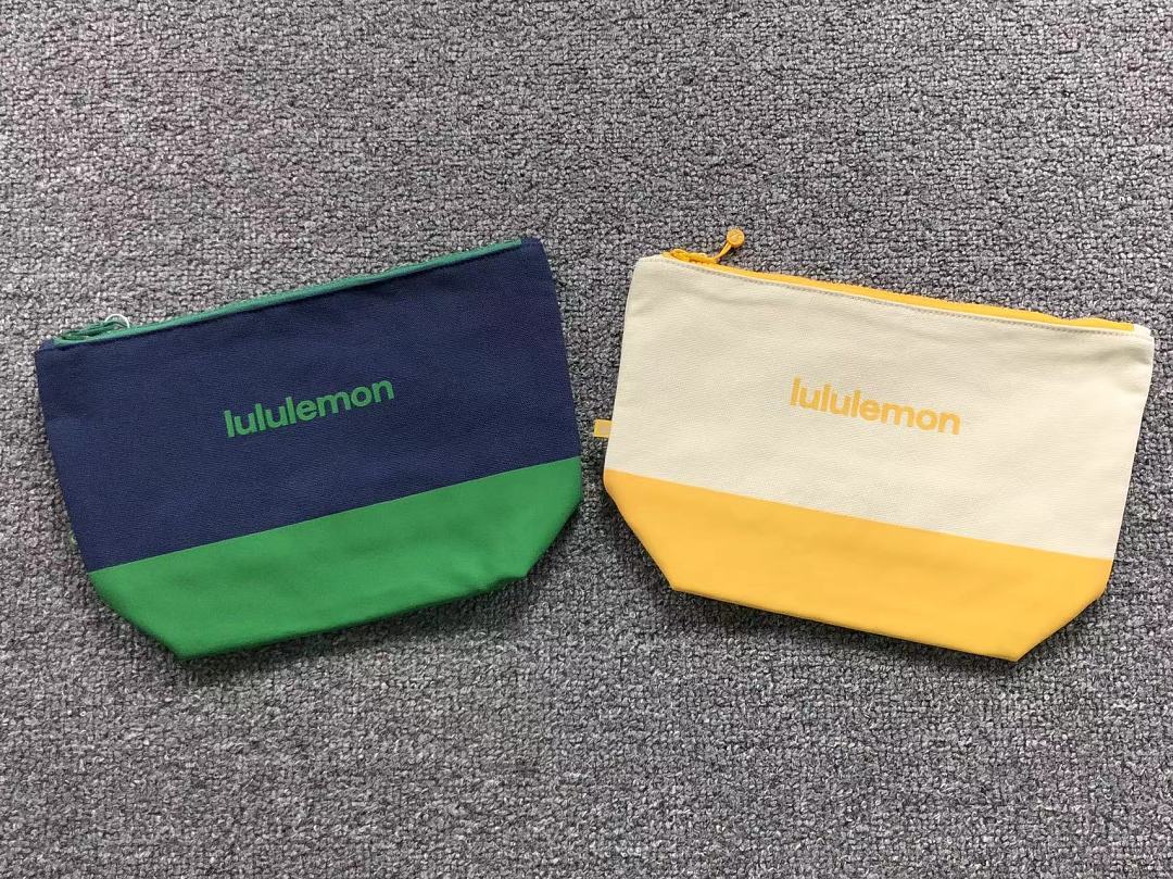 On Running 113 LULULEMON BAG 4208220775 (Long 29CM* Wide 9CM* High 20CM) - Image 2