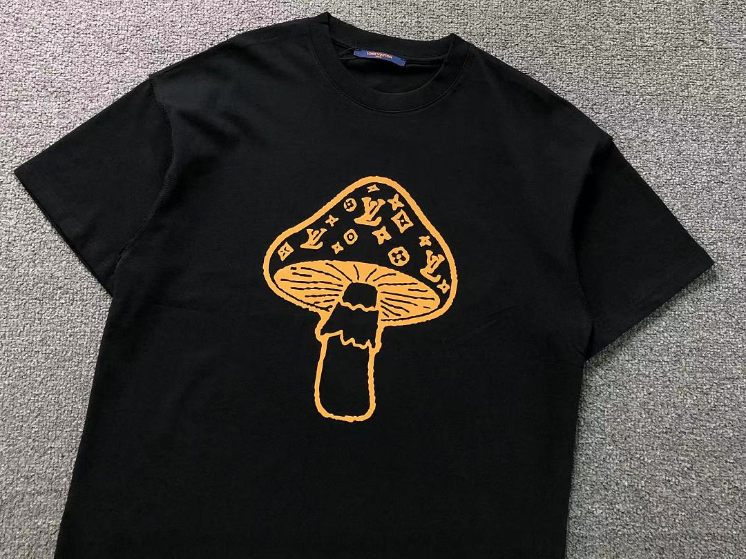 Louis Vuitton 128 L⭐ T-SHIRT 22052606171 (Im 170Cm 60Kg I Wear Size M In The Phot) - Image 12