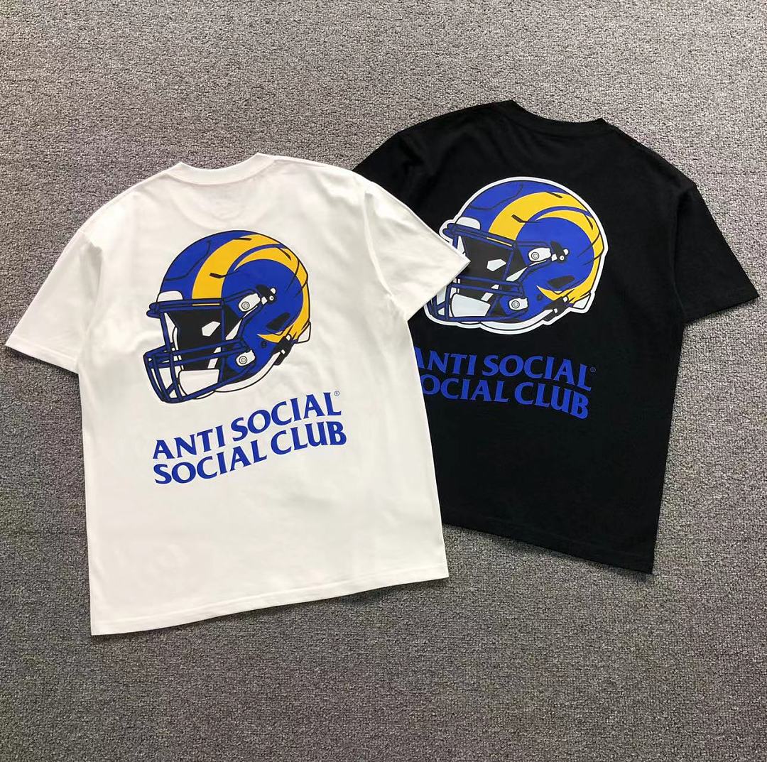 Christian Louboutin 88 ANTI SOCIAL CLUB T-SHIRT 3206211802 (Im 170Cm 60Kg I Wear Size M In The Phot)