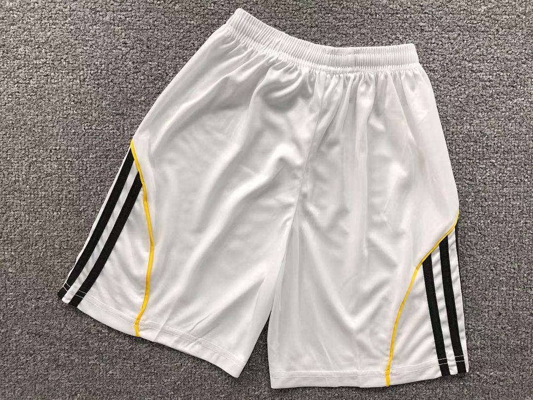 Chanel 75 FOOTBALL T-SHIRT SHORTS - Image 25