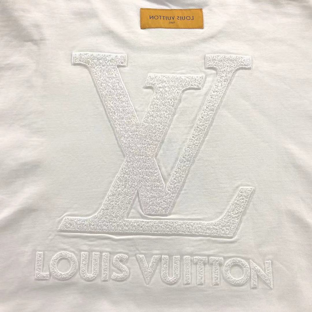 Louis Vuitton 125 L⭐ T-SHIRT 4123112133 (Im 170Cm 60Kg I Wear Size XXL In The Phot) - Image 9