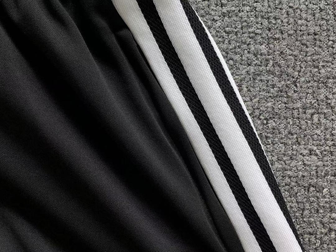 Chanel 135 FOOTBALL LONG SLEEVED TROUSERS - Image 25