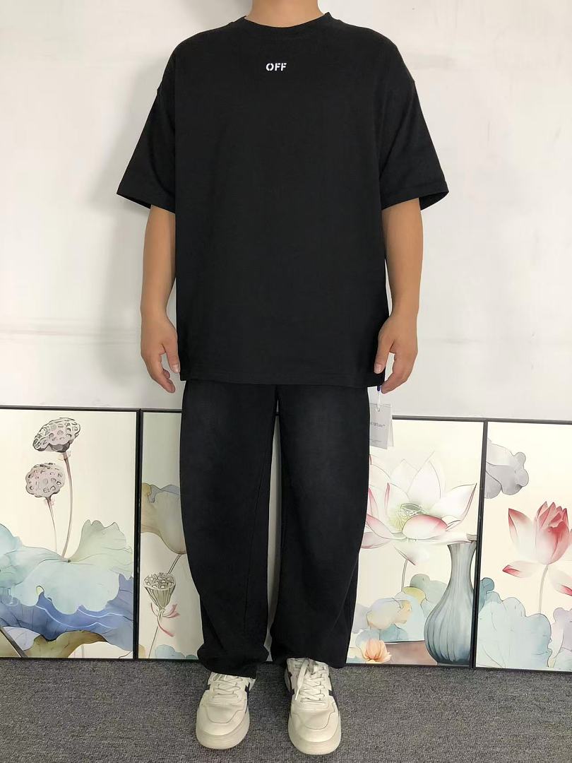 Off-White 105 OFF-WHITE T-SHIRT 5207182819 (Im 170Cm 60Kg I Wear Size M In The Phot) - Image 3