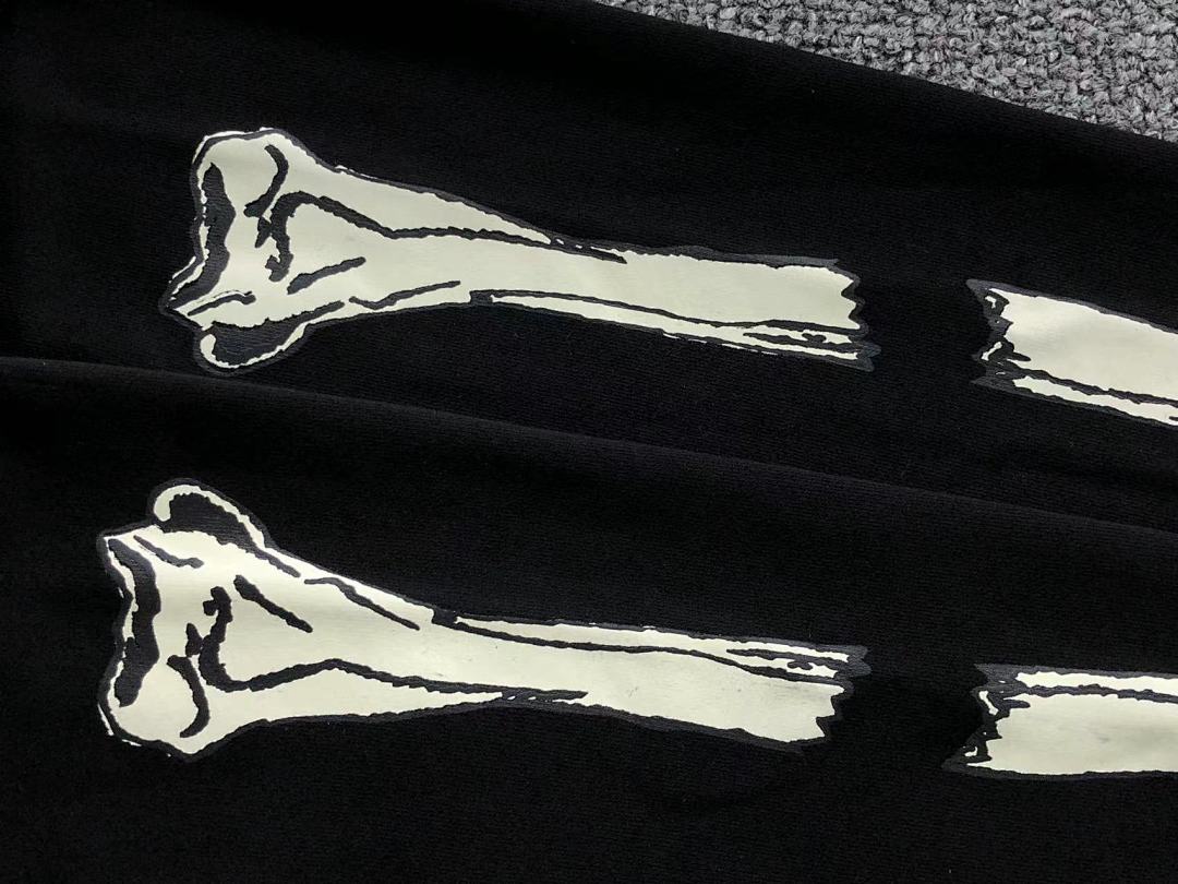 On Running 118 VLONE HOODIE 510113591 (Im 170Cm 60Kg I Wear Size XL In The Phot) - Image 17