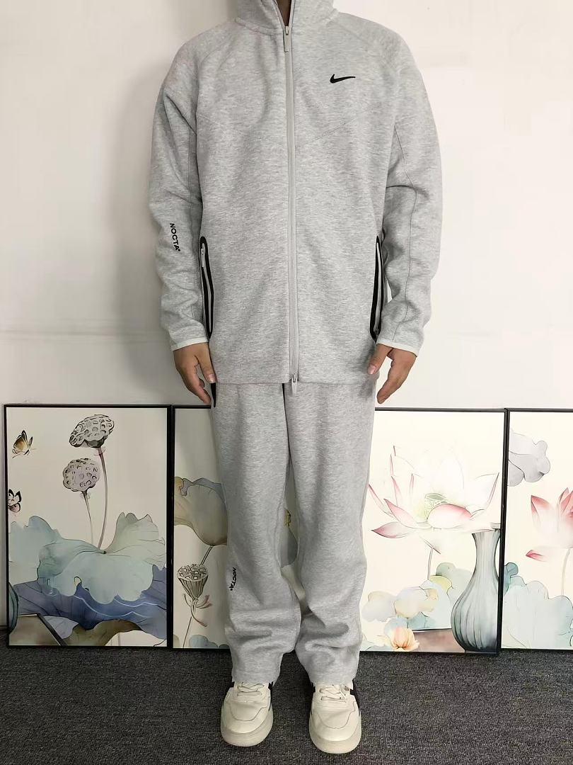 Nike TROUSRES175 N⭐K⭐ NO⭐T⭐ HOODIE TROUSERS 22080607001 170Cm 60Kg I Wear Size M In The Phot - Image 4