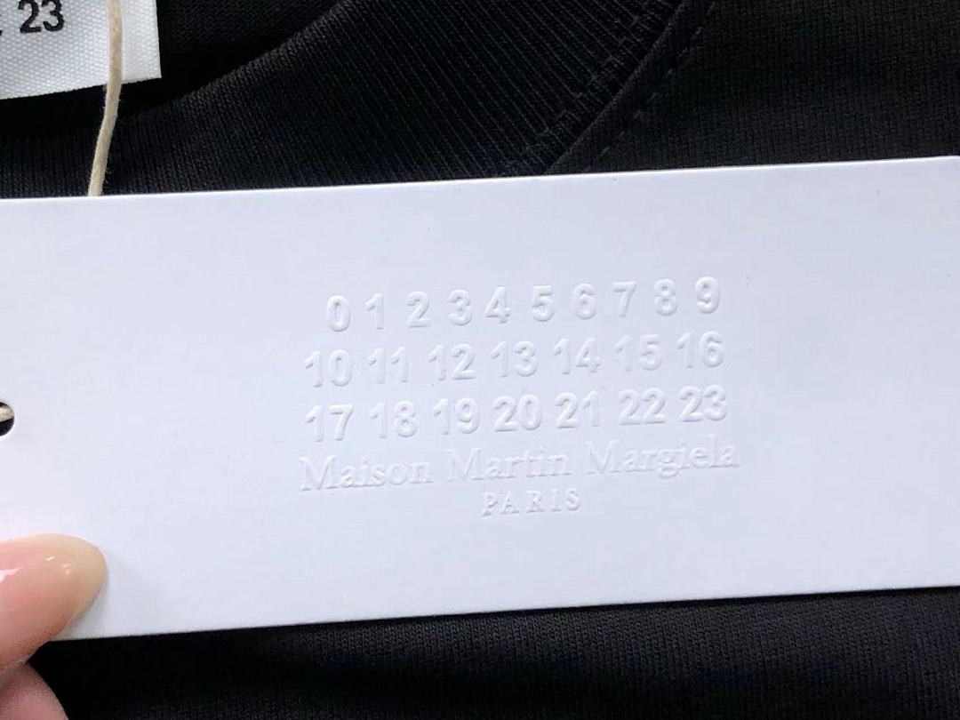 On Running 88 MAISON MARGIELA T-SHIRT 5212436162 (Im 170Cm 60Kg I Wear Size 44 In The Phot) - Image 22