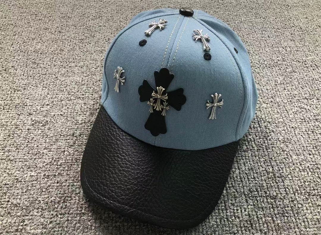 Comme des Garcons 79 C⭐⭐OME HE⭐⭐TS - Image 18