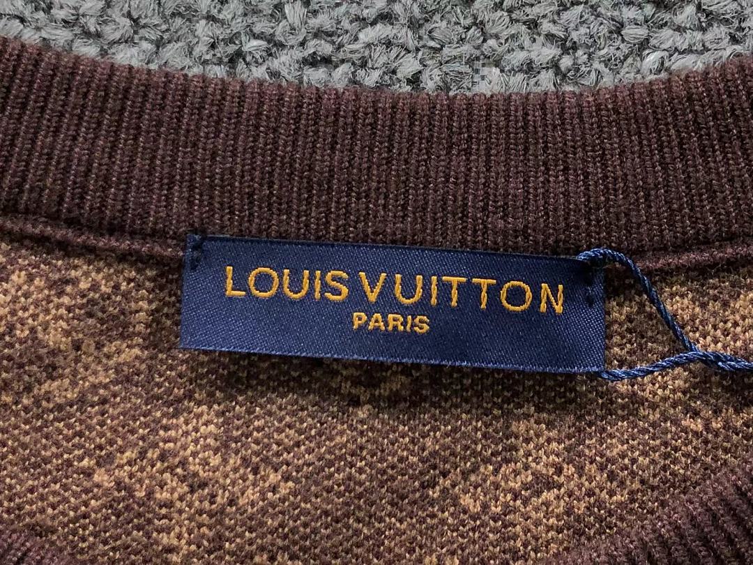 Louis Vuitton 208 L⭐ SWEATER 128292060 (Im 170Cm 60Kg I Wear Size S In The Phot) - Image 16