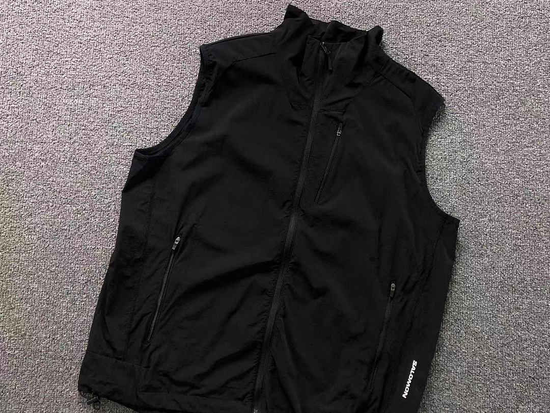 On Running 228 SA⭐O⭐ON VEST 2204220304 (Im 170Cm 60Kg I Wear Size XL In The Phot) - Image 9