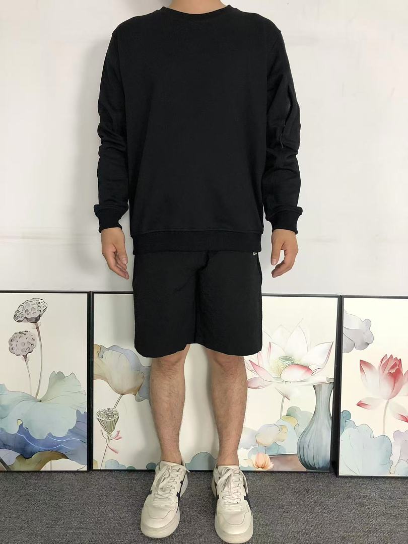 C.P. Company 145 CP HOODIE 42060913143 (Im 170Cm 60Kg I Wear Size M In The Phot) - Image 3