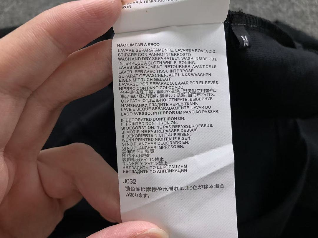 On Running 105 MAISON MARGIELA LONG SLEEVED 52073012136 (Im 170Cm 60Kg I Wear Size M In The Phot) - Image 21