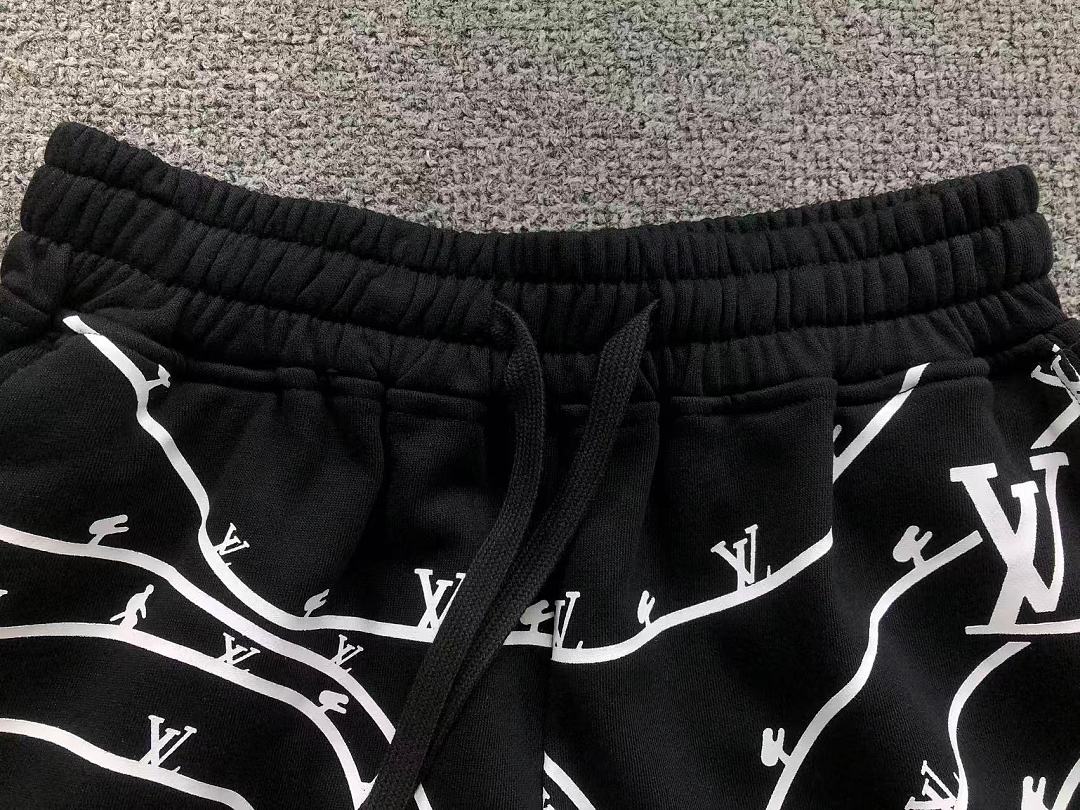 Louis Vuitton SHORTS 158 L⭐ T-SHIRT 2208020615 (Im 170Cm 60Kg I Wear Size S In The Phot) - Image 34