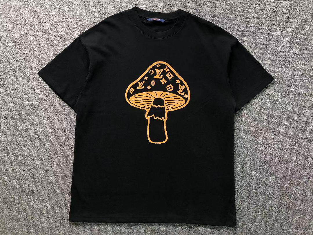 Louis Vuitton 128 L⭐ T-SHIRT 22052606171 (Im 170Cm 60Kg I Wear Size M In The Phot) - Image 10