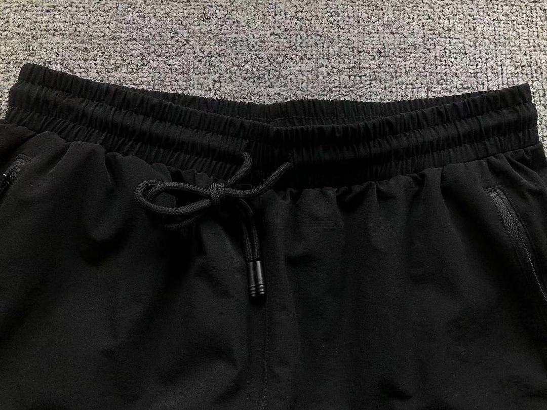 On Running 113 ON SHORTS 5207071219 (Im 170Cm 60Kg I Wear Size L In The Phot) - Image 24