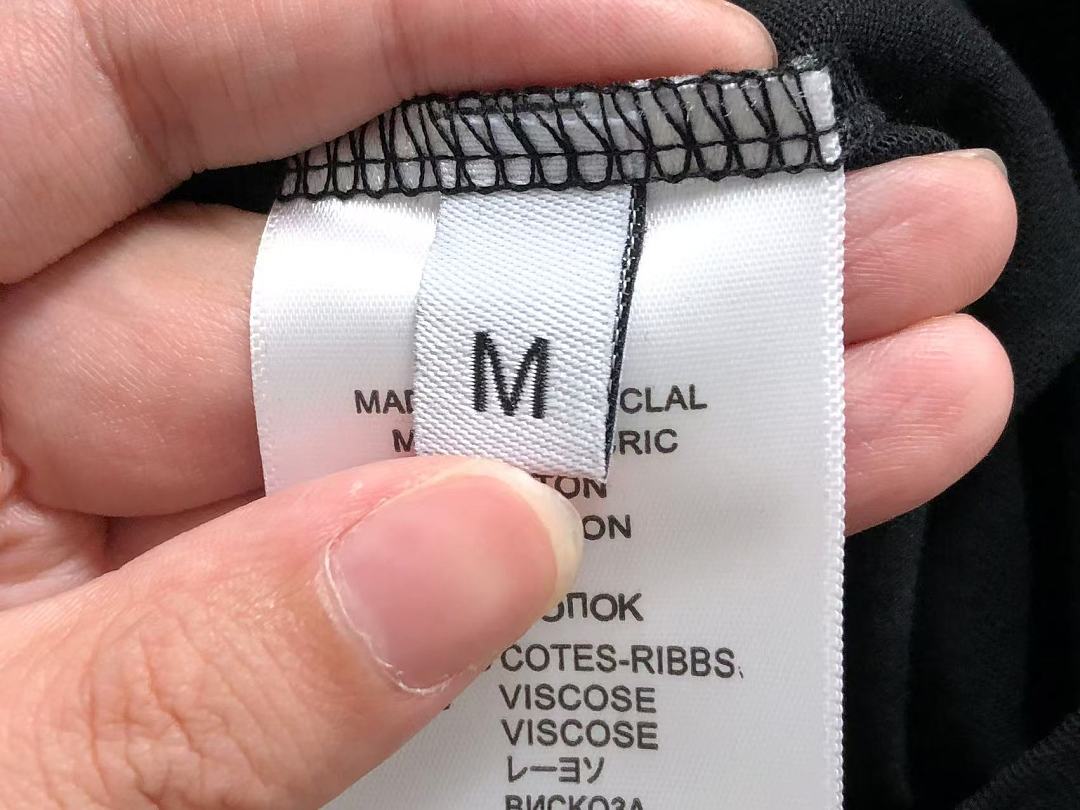 Prada 115 P⭐A⭐A T-SHIRT 3204181721 (Im 170Cm 60Kg I Wear Size M In The Phot) - Image 23