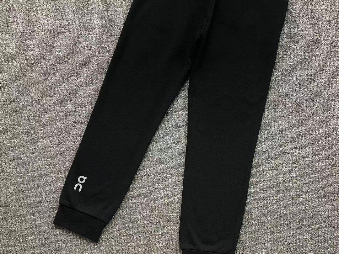 On Running 129 ON TROUSERS 12960430 (Im 170Cm 60Kg I Wear Size M In The Phot) - Image 16