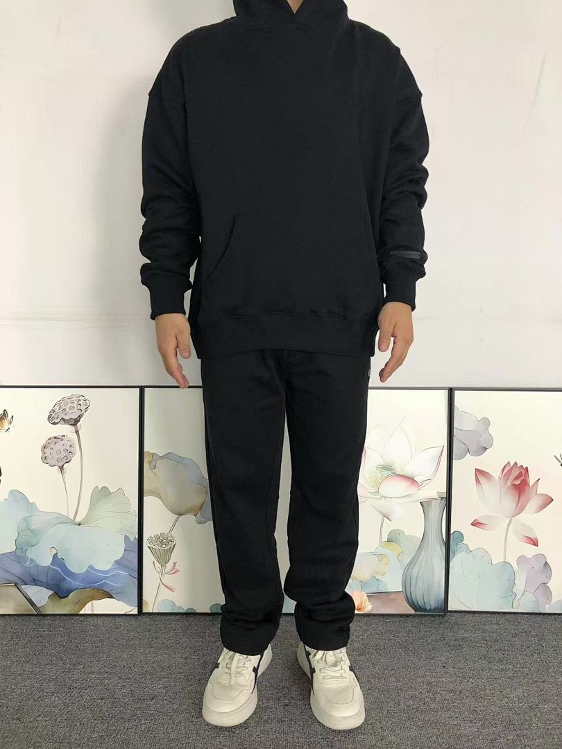 Fear of God 135 FOG HOODIE 1110163251 (Im 170Cm 60Kg I Wear Size M In The Phot) - Image 3
