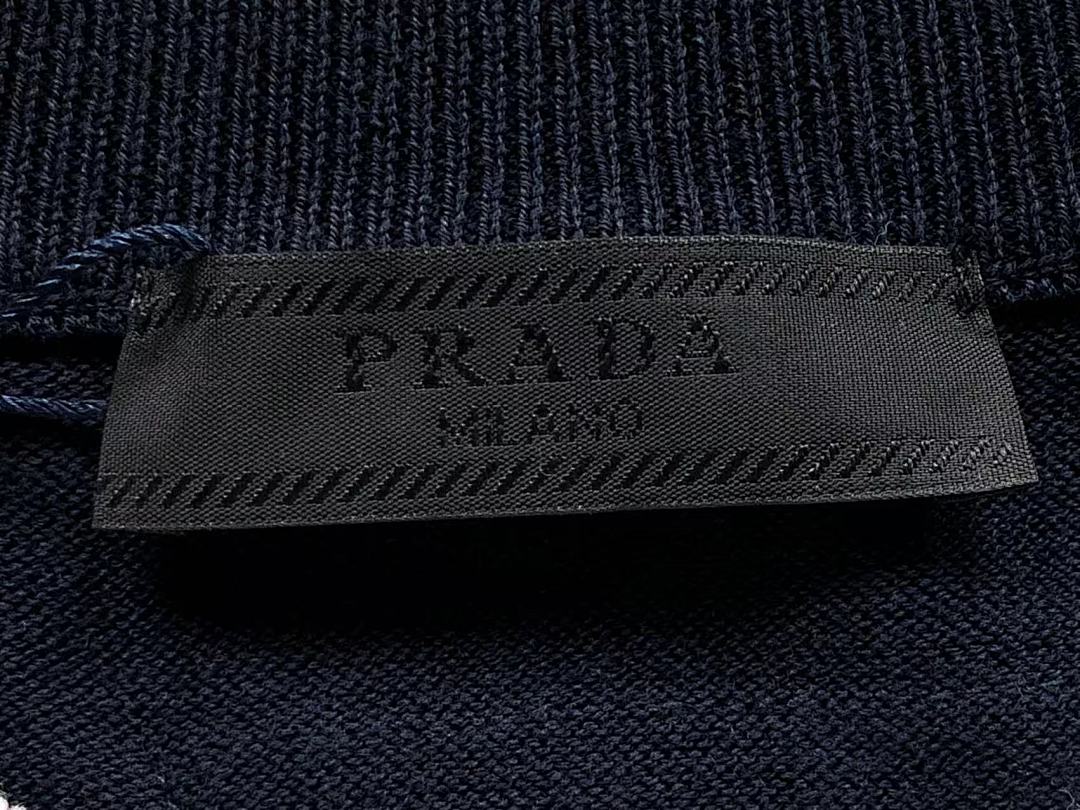 Prada 188 P⭐A⭐A T-SHIRT 320408110921 (Im 170Cm 60Kg I Wear Size M In The Phot) - Image 11