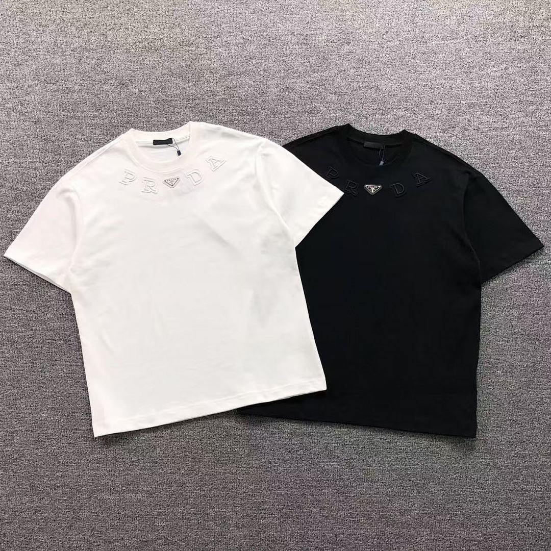 Prada 138 P⭐A⭐A T-SHIRT