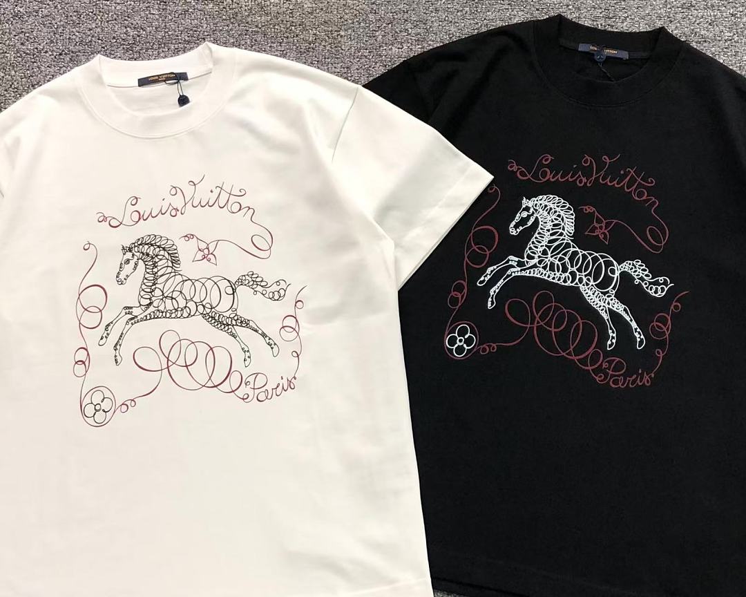 Louis Vuitton 98 L⭐ T-SHIRT 524242419 (Im 170Cm 60Kg I Wear Size M In The Phot) - Image 6