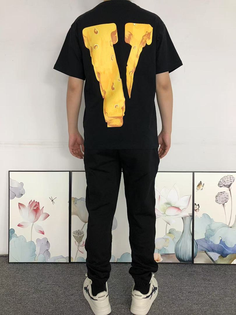 On Running 68 VLONE T-SHIRT 56120291 (Im 170Cm 60Kg I Wear Size S In The Phot) - Image 4