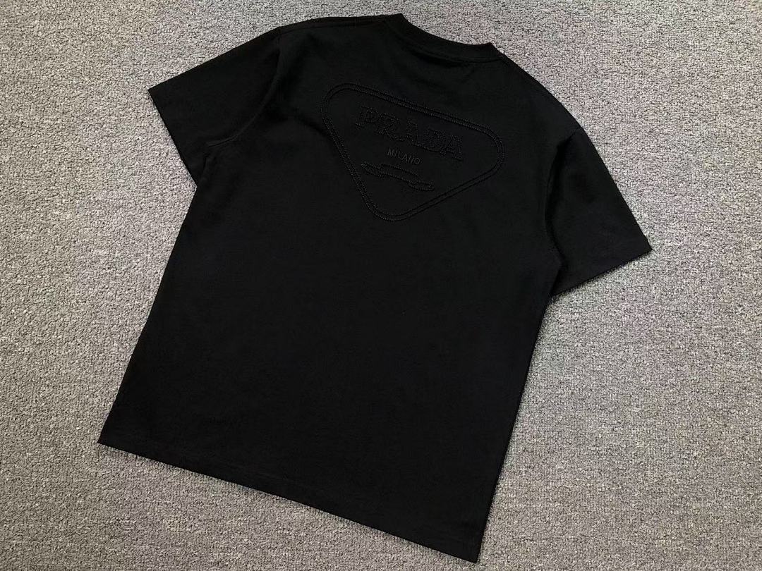Prada 118 P⭐A⭐A T-SHIRT 11122008137 (Im 170Cm 55Kg I Wear Size M In The Phot) - Image 8