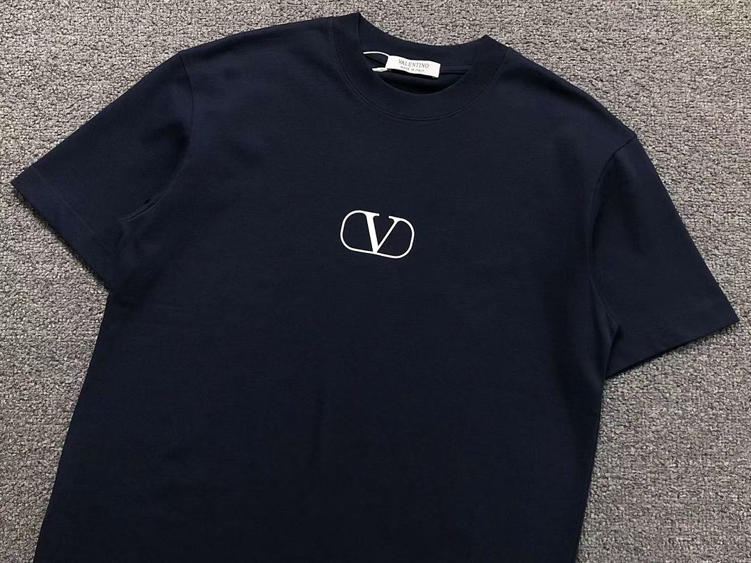 Valentino 115 VALENTINO T-SHIRT 5241607147 (Im 170Cm 60Kg I Wear Size M In The Phot) - Image 12