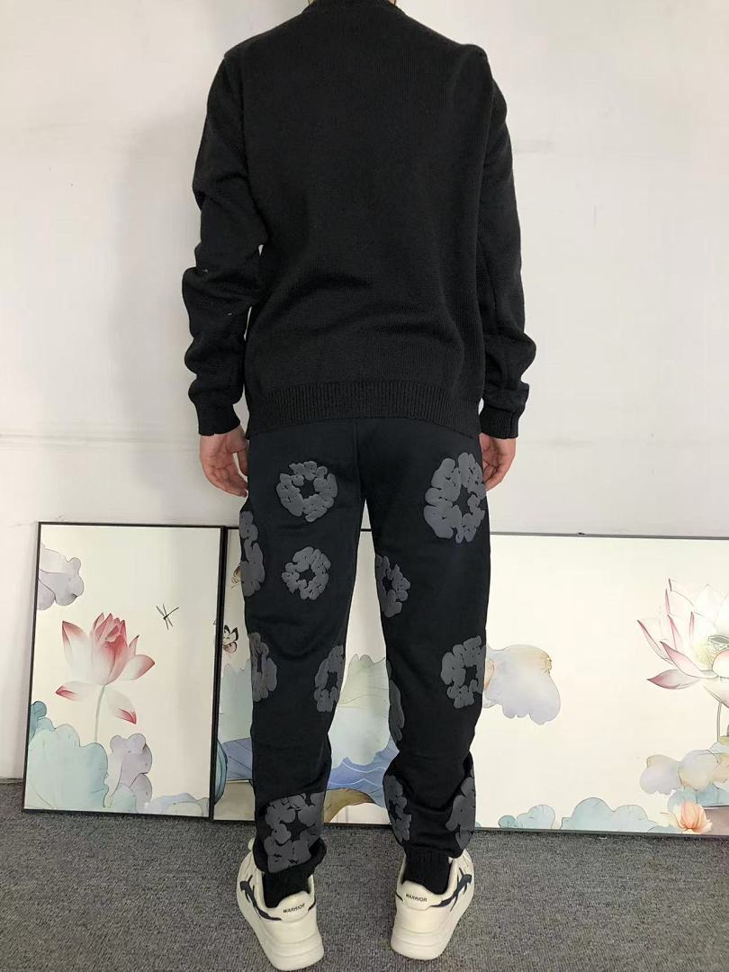 AMIRI 138 AMIRI SWEATER 11082514140 (Im 170Cm 60Kg I Wear Size M In The Phot) - Image 4