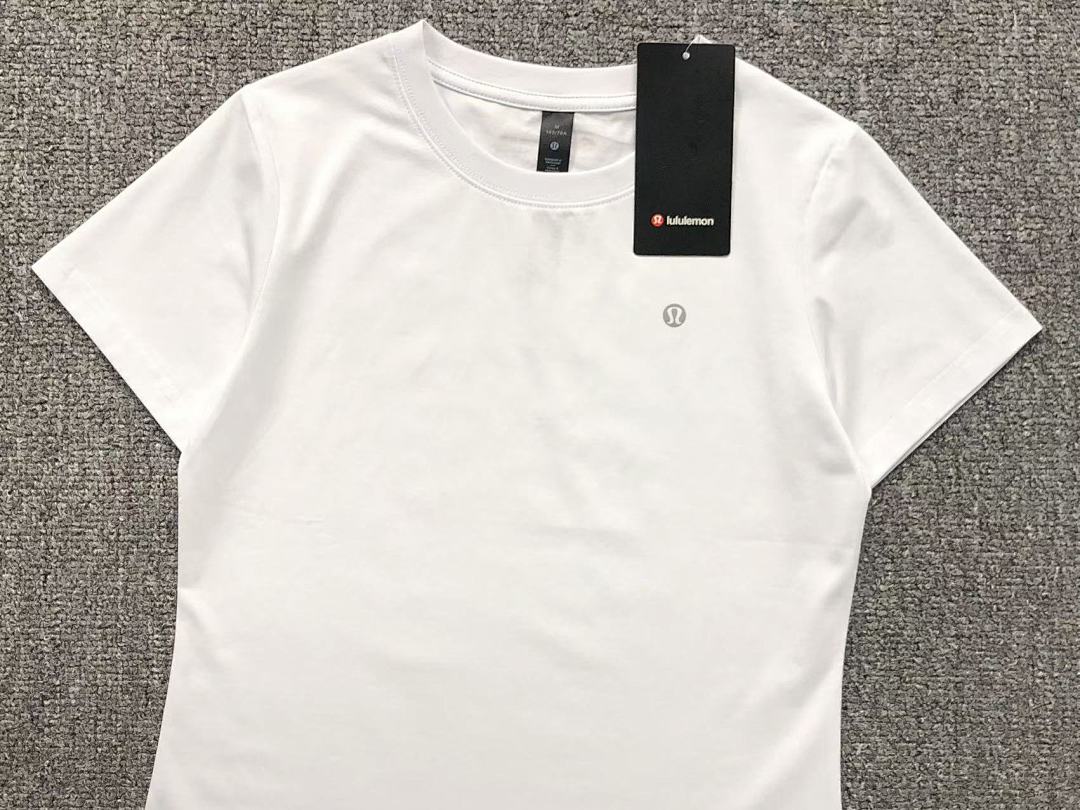 On Running 115 LULULEMON T-SHIRT FEMAIE - Image 9