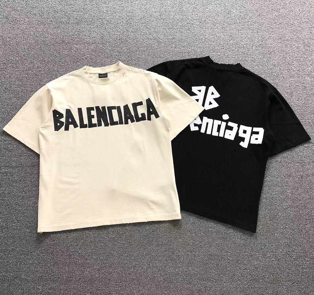 Balenciaga 135 B⭐L⭐⭐⭐IA⭐A T-SHIRT 42042601163 (Im 170Cm 60Kg I Wear Size XS In The Phot)