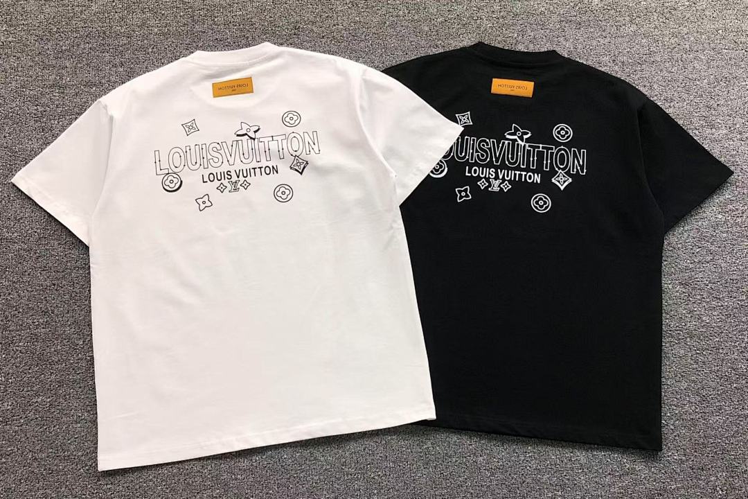 Louis Vuitton 118 L⭐ T-SHIRT 41080202133 (Im 170Cm 60Kg I Wear Size XL In The Phot) - Image 5