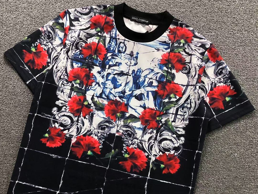 Dolce & Gabbana SHORTS175 D⭐LC⭐ GA⭐⭐A⭐A T-SHIRT - Image 10