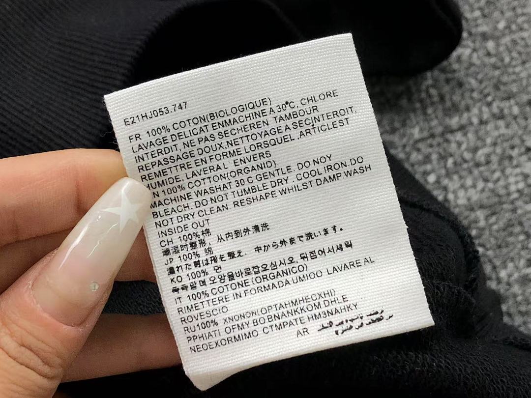 AMI 108 AMI HOODIE 59190788 (Im 170Cm 60Kg I Wear Size M In The Phot) - Image 24