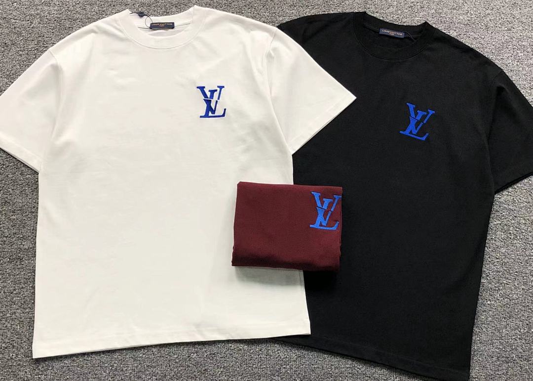 Louis Vuitton 108 L⭐ T-SHIRT 41072401133 (Im 170Cm 60Kg I Wear Size M In The Phot) - Image 6