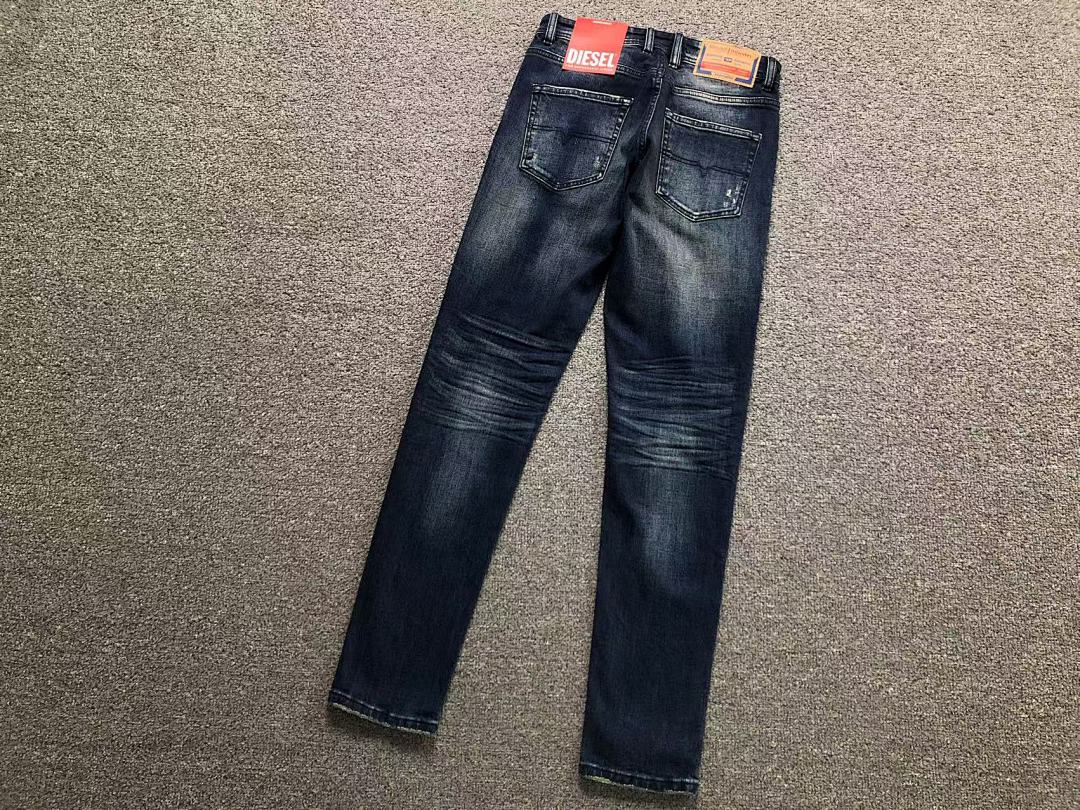 Diesel 225 DIESEL - Image 8