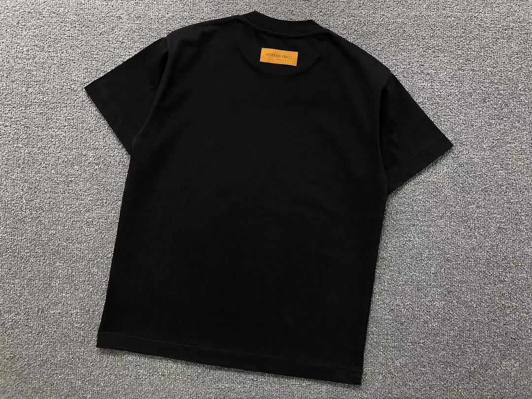 Louis Vuitton 98 L⭐ T-SHIRT 524290219 (Im 170Cm 60Kg I Wear Size M In The Phot) - Image 16