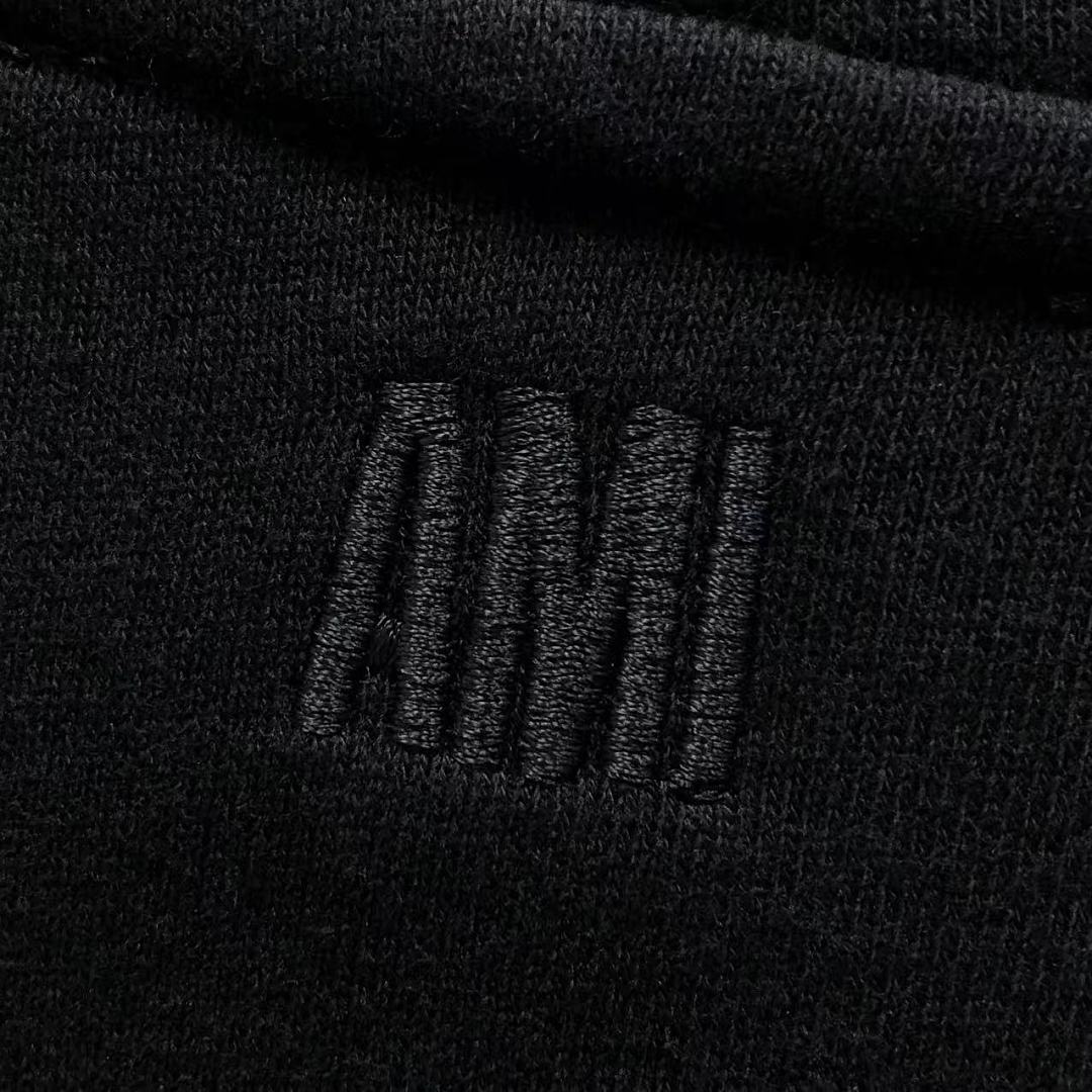 AMI 188 AMI HOODIE 304 22082706001 (Im 170Cm 60Kg I Wear Size M In The Phot) - Image 23