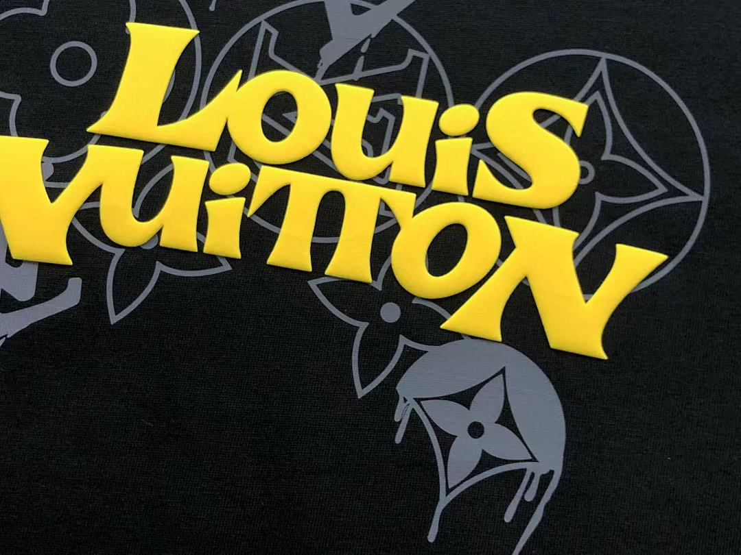 Louis Vuitton 118 L⭐ T-SHIRT 5111403147 (Im 170Cm 60Kg I Wear Size M In The Phot) - Image 21