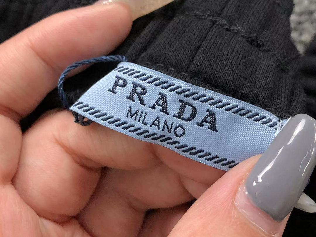 Prada 138 P⭐A⭐A SHORTS 3106191221 (Im 170Cm 60Kg I Wear Size M In The Phot) - Image 24