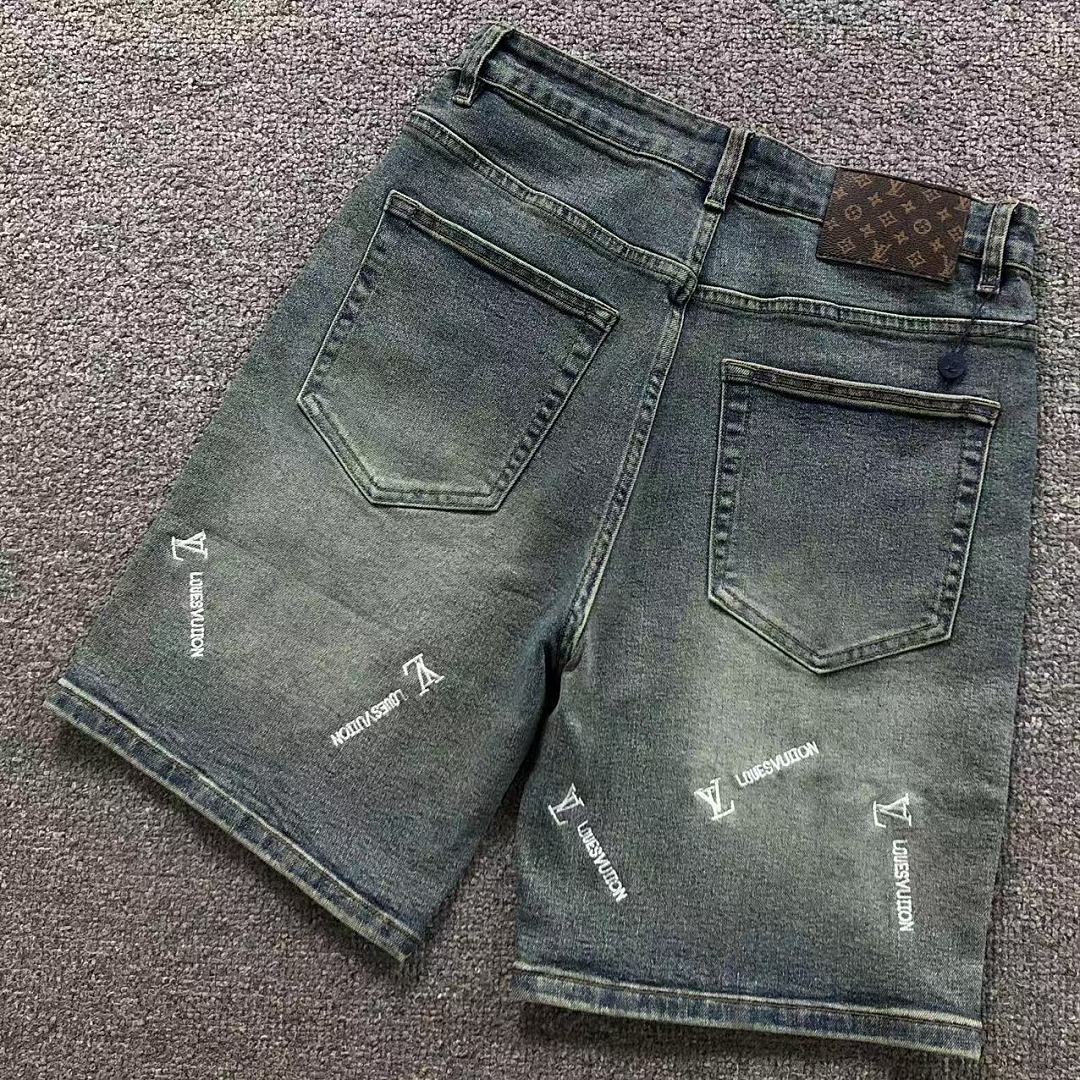 Louis Vuitton 195 L⭐ SHORTS 22061020125 (Im 170Cm 60Kg I Wear Size 31 In The Phot)