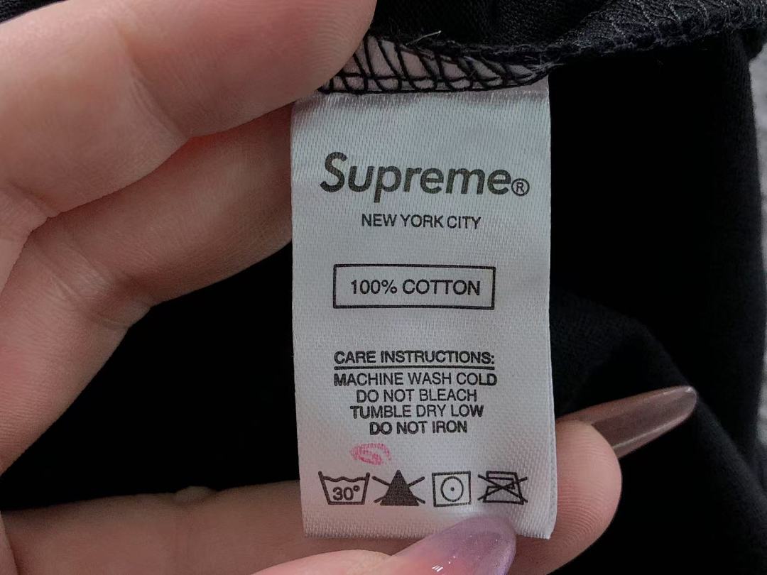 Supreme 125 S⭐⭐R⭐⭐E LONG SLEEVED 4105240877 (Im 170Cm 60Kg I Wear Size M In The Phot) - Image 23