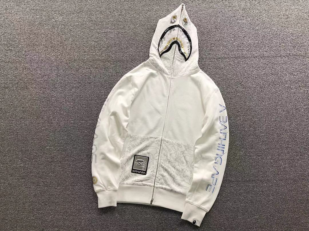 Bape 168 BAPE HOODIE 52070713158 (Im 170Cm 60Kg I Wear Size M In The Phot) - Image 8