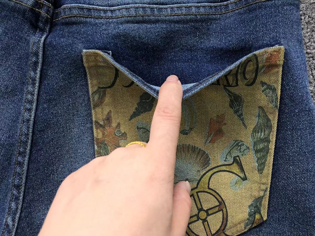 Dolce & Gabbana 195 D⭐LC⭐ GA⭐⭐A⭐A SHORTS 22061012125 (Im 170Cm 60Kg I Wear Size 31 In The Phot) - Image 13