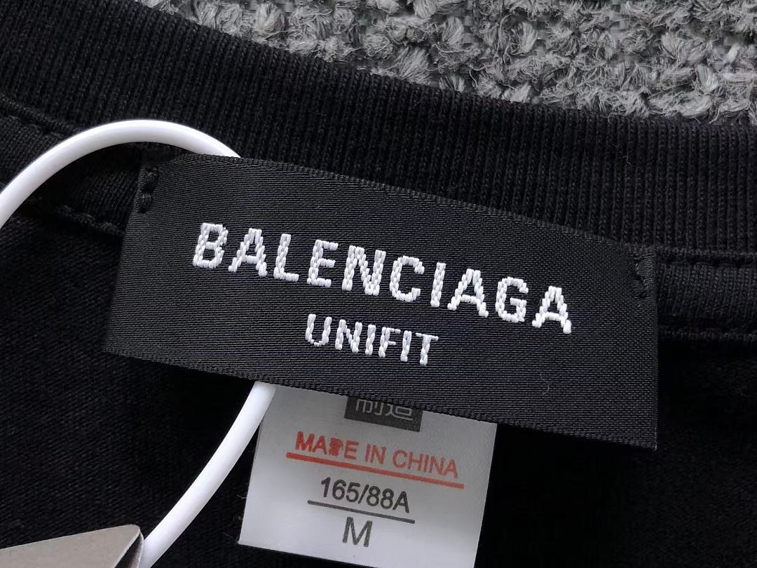 Balenciaga 115 B⭐L⭐⭐⭐IA⭐A T-SHIRT 22051316172 (Im 170Cm 60Kg I Wear Size M In The Phot) - Image 24