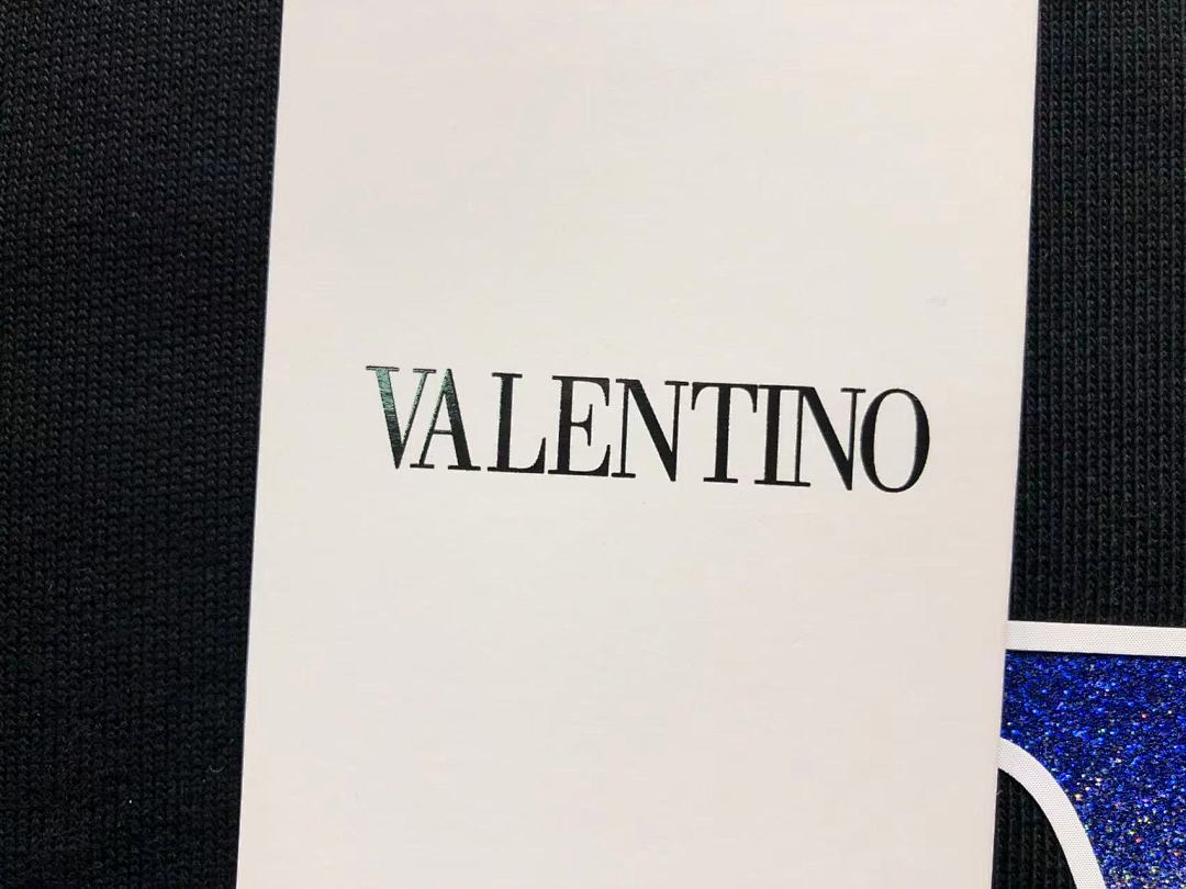 Valentino 165 VALENTINO HOODIE 5111402147 (Im 170Cm 60Kg I Wear Size M In The Phot) - Image 26